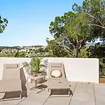 Ph With Rooftop Terrace Views Aloha Golf Rdr489